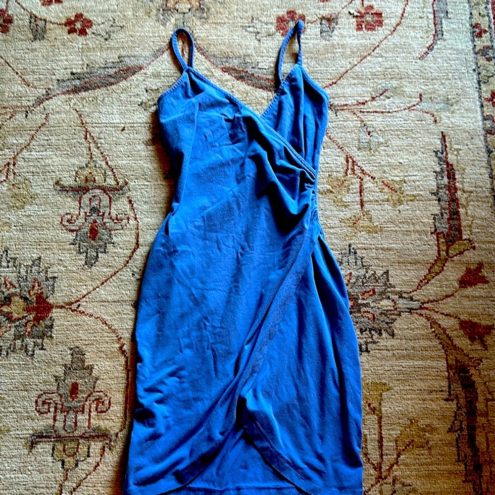 Cute dress!
